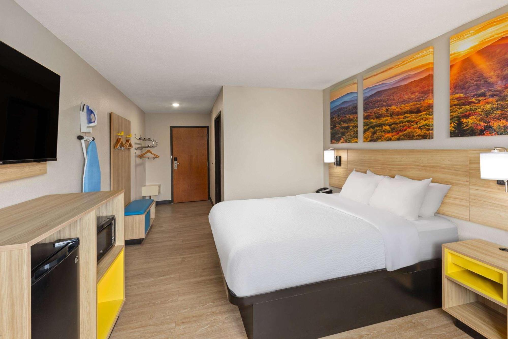 Days Inn By Wyndham Glasgow Eksteriør bilde