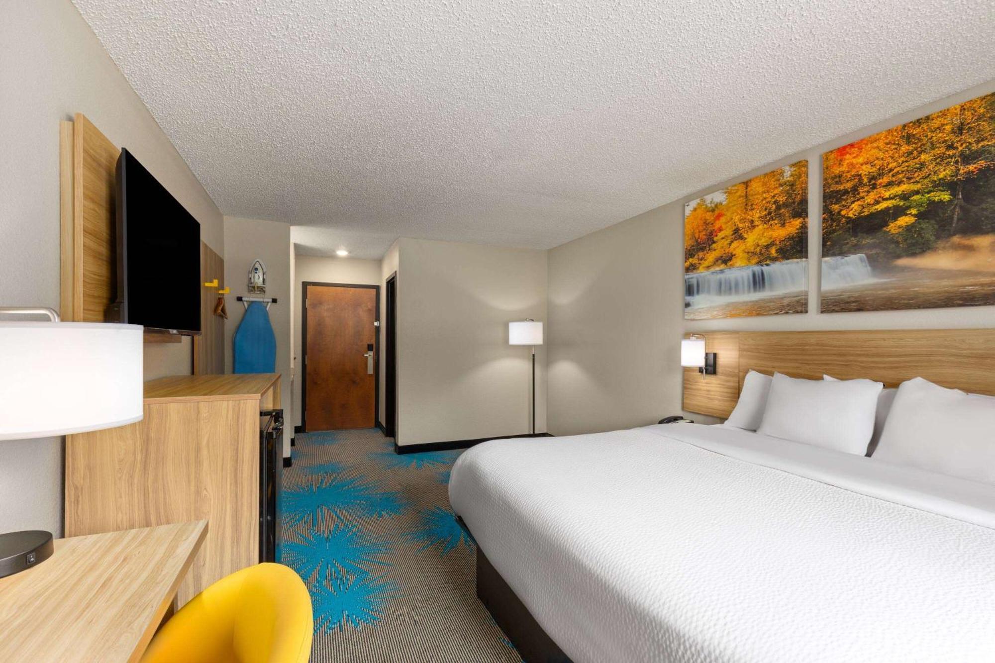 Days Inn By Wyndham Glasgow Eksteriør bilde